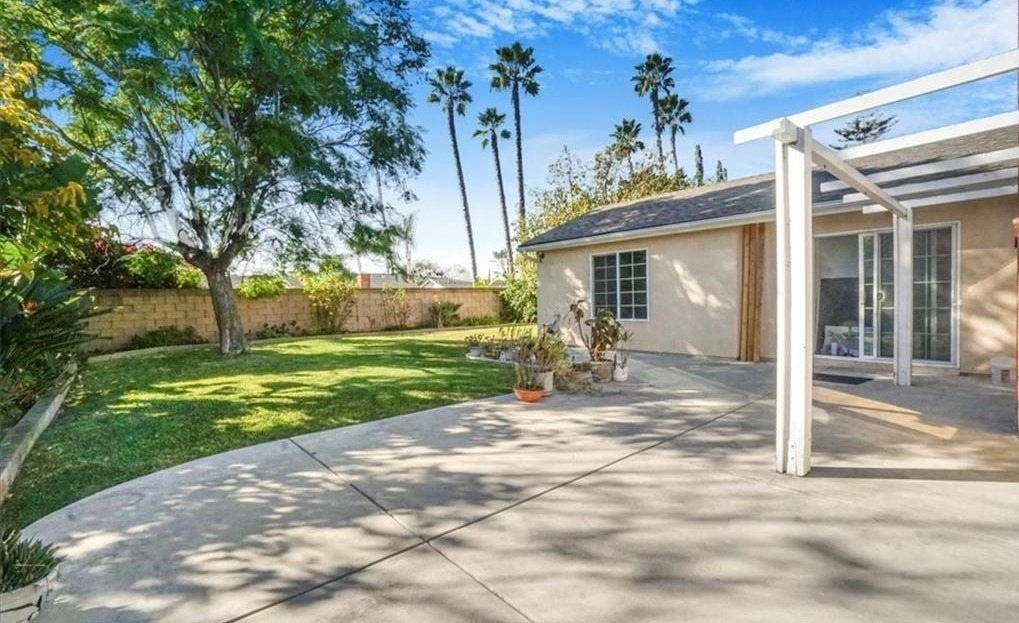 24121 El Tiradore Circle - Photo 7