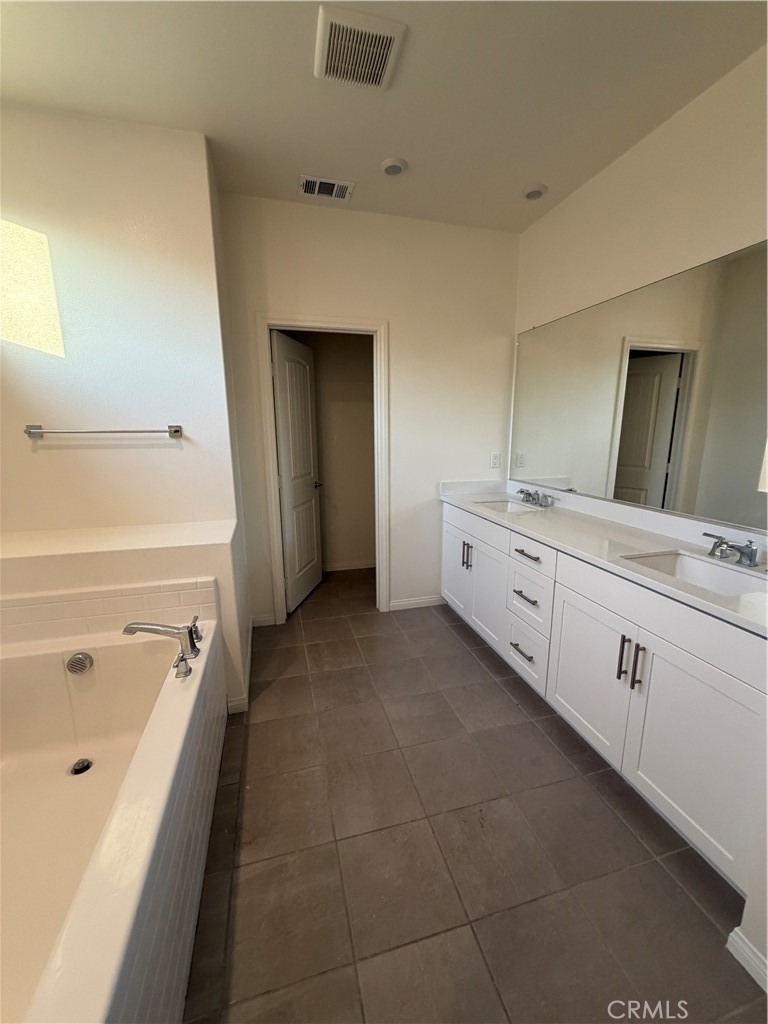 1446 E Laurelwood - Photo 7