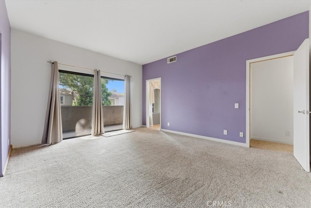 539 Wayland Court - Photo 15