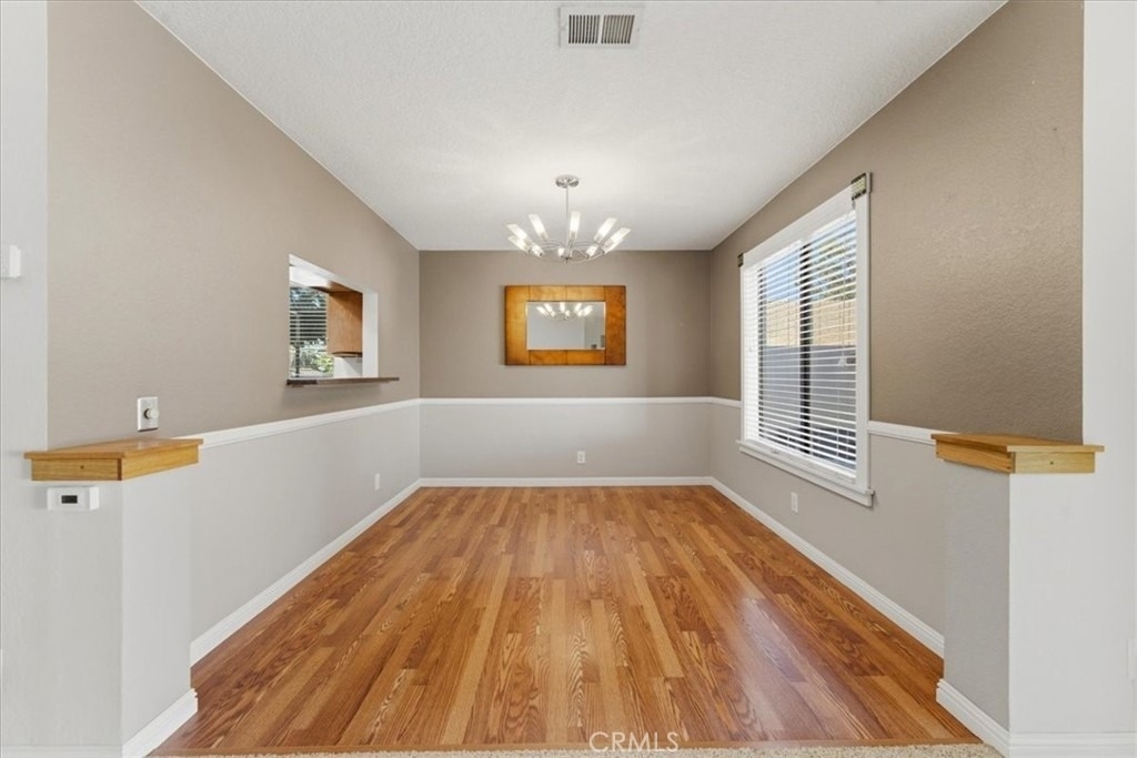 539 Wayland Court - Photo 8