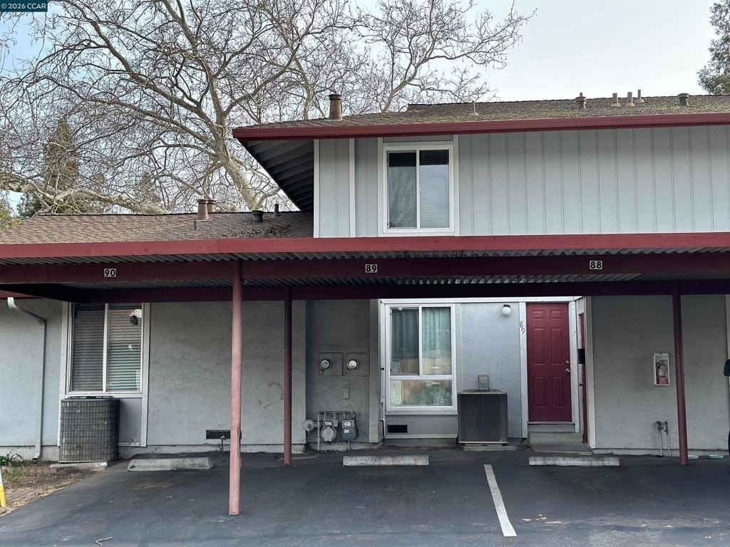 89 Villa Cir - Photo 0