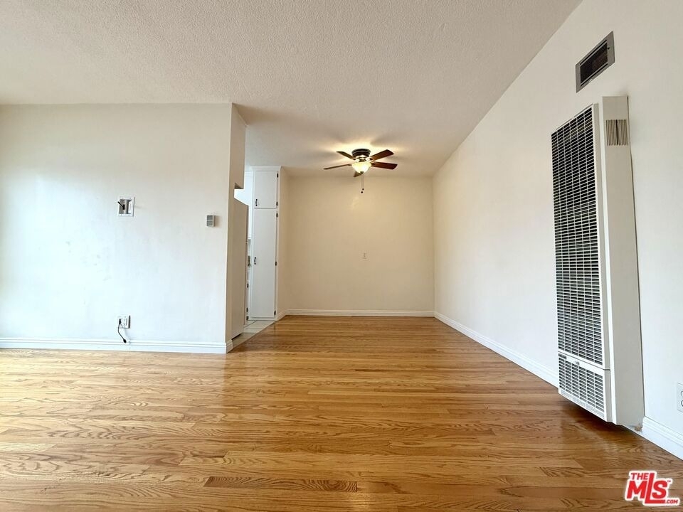 1346 S Cochran Avenue - Photo 2