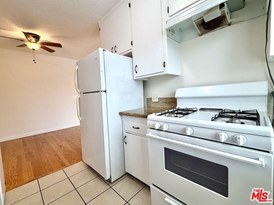 1346 S Cochran Avenue - Photo 4