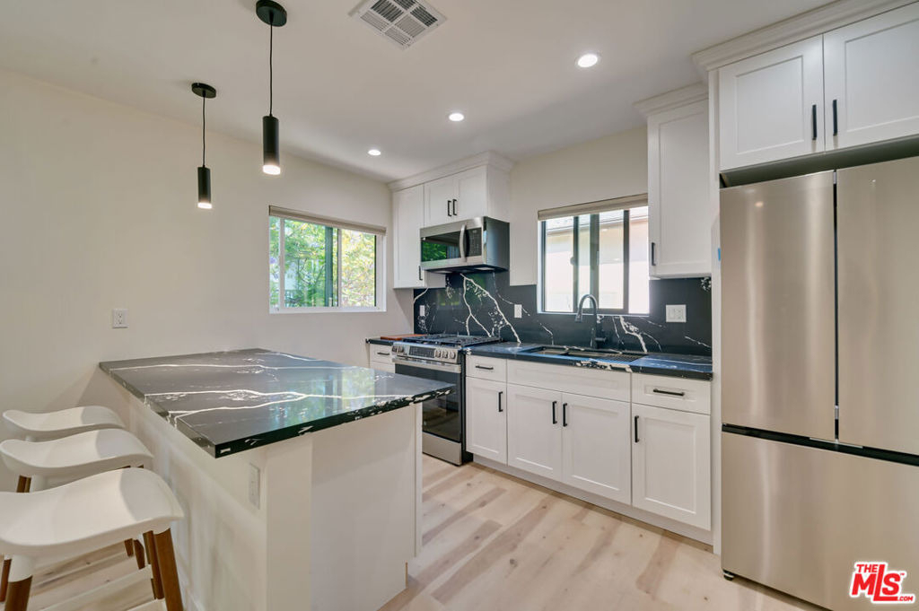 843 Westbourne Drive - Photo 1