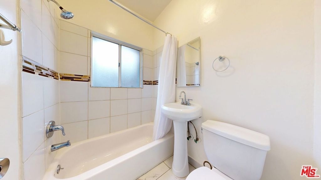 738 New Hampshire Avenue - Photo 11