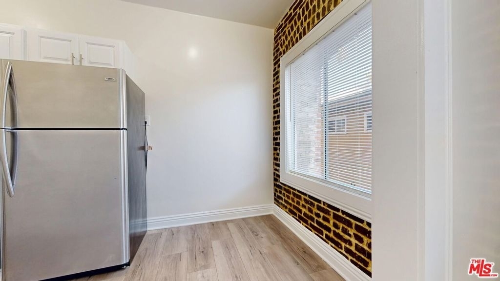 738 New Hampshire Avenue - Photo 9