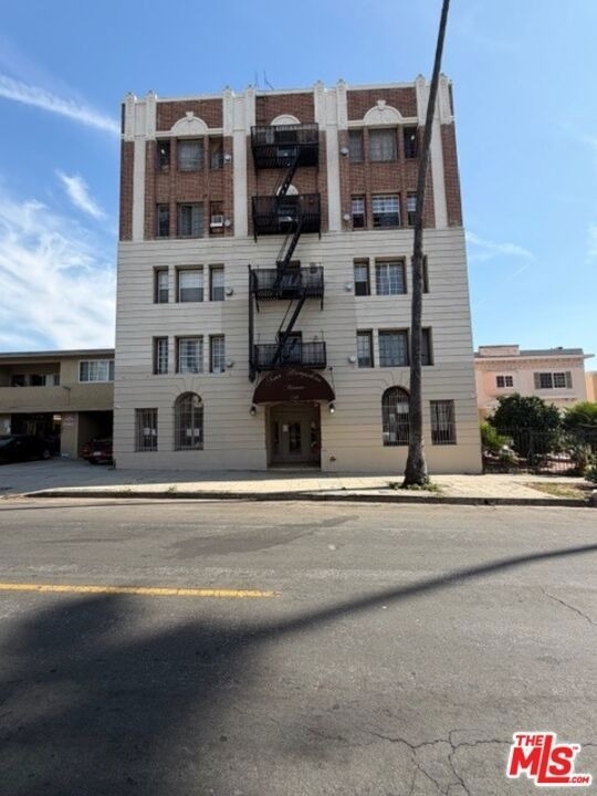 738 New Hampshire Avenue - Photo 14