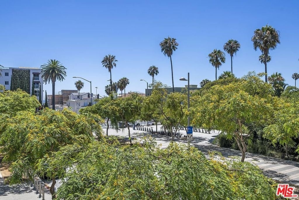 1705 Ocean Avenue - Photo 24