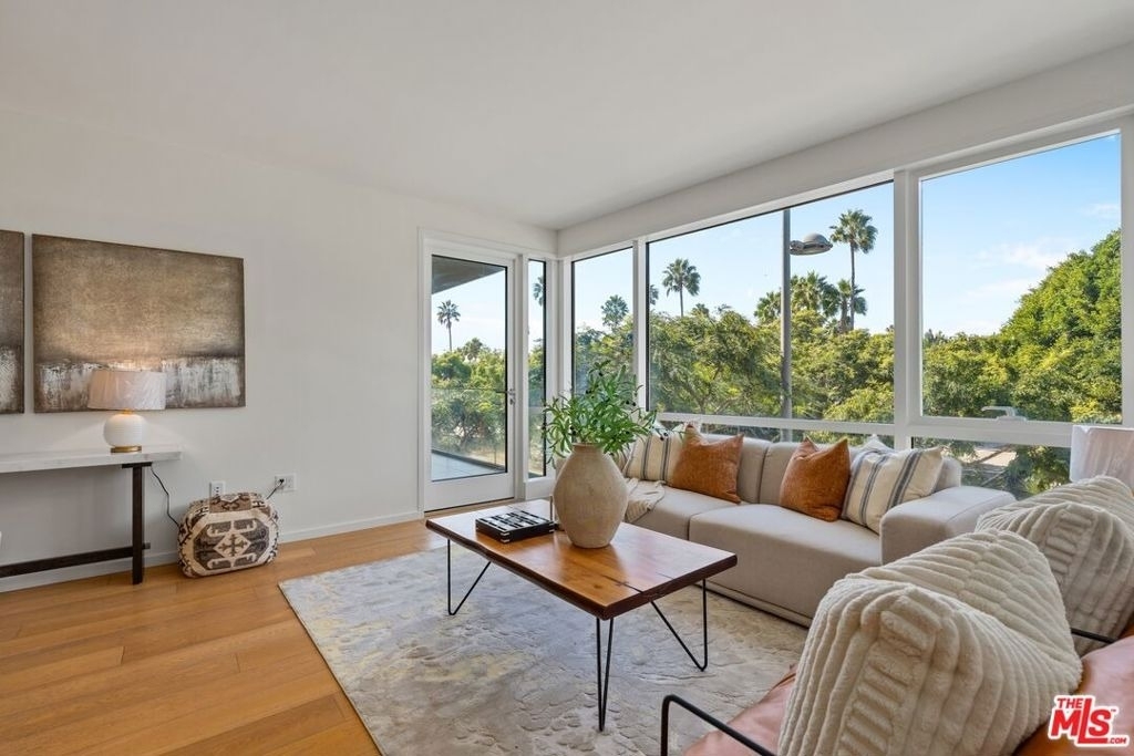 1705 Ocean Avenue - Photo 3