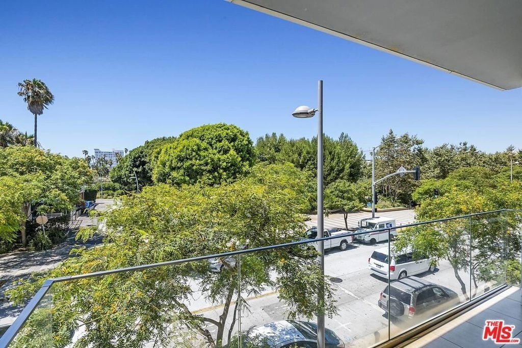 1705 Ocean Avenue - Photo 7