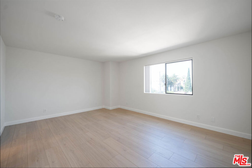 5327 Lexington Avenue - Photo 19
