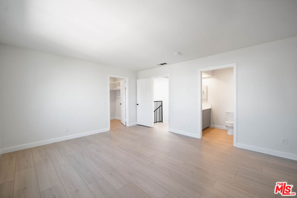 5327 Lexington Avenue - Photo 17