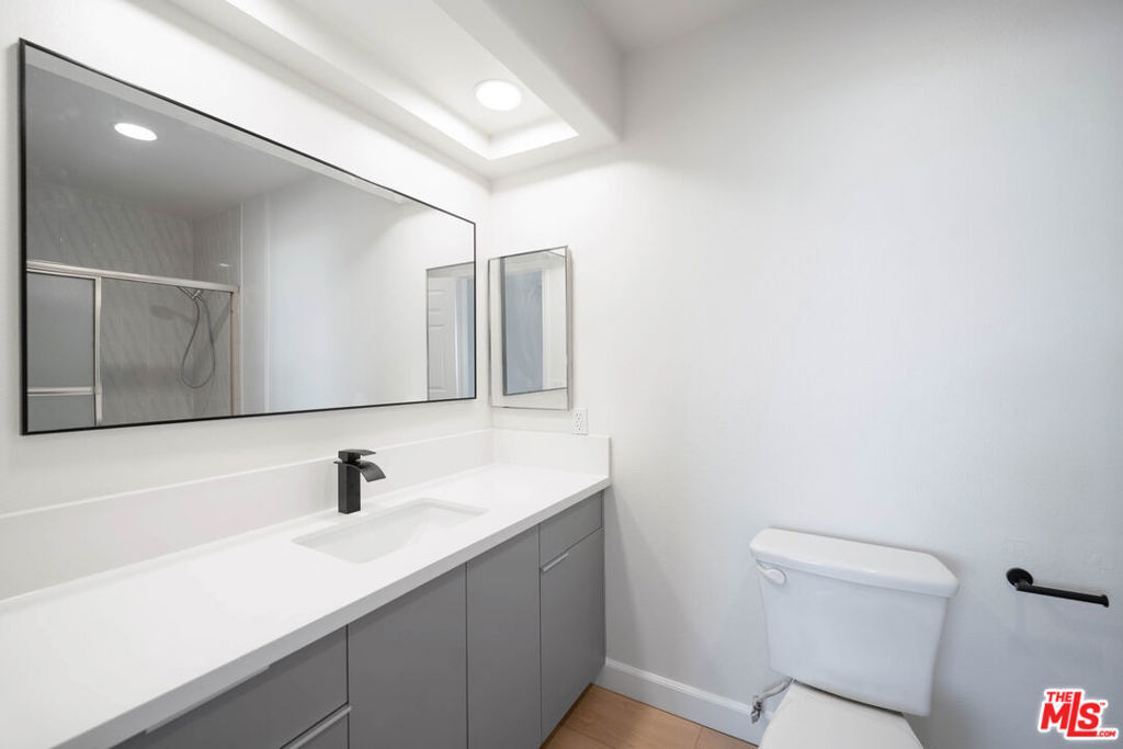 5327 Lexington Avenue - Photo 20