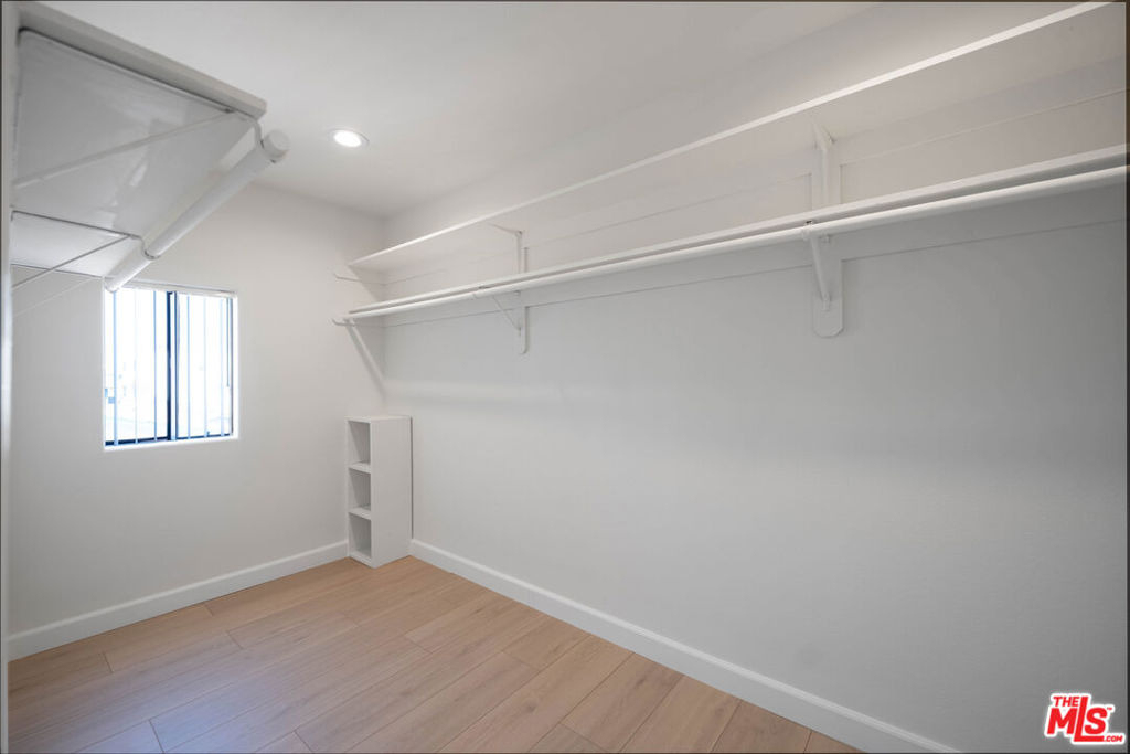 5327 Lexington Avenue - Photo 21