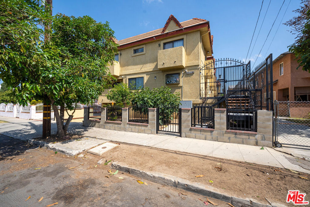 5327 Lexington Avenue - Photo 23
