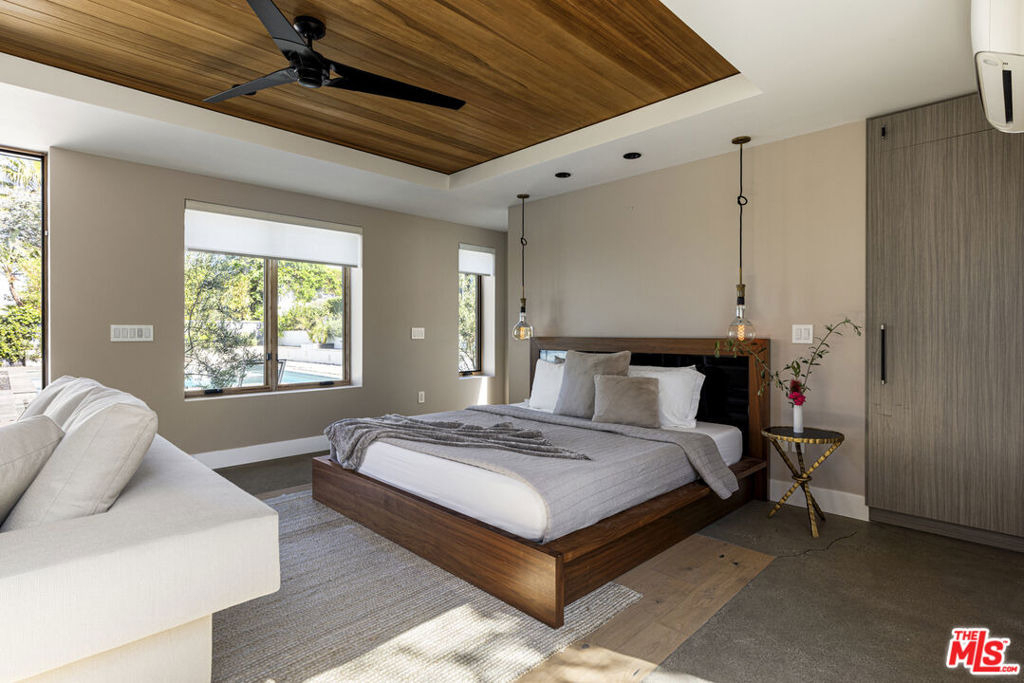 2715 Edwin Place - Photo 39