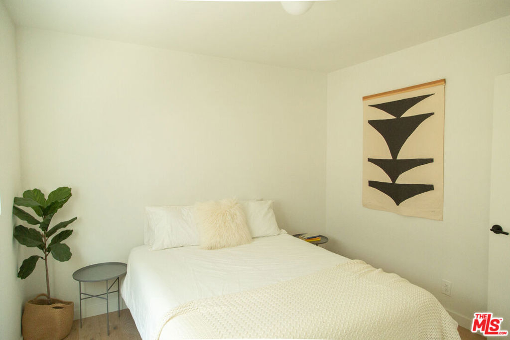 3363 N Andrita Street - Photo 10