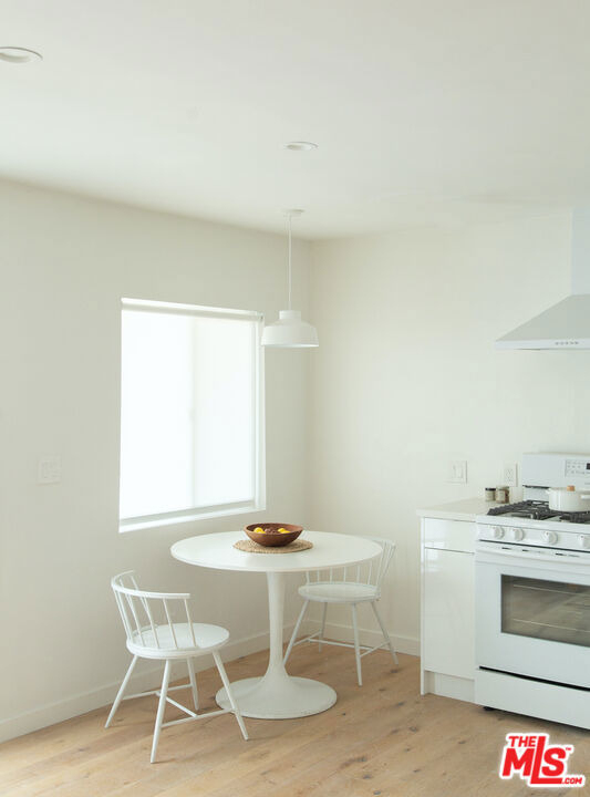 3363 N Andrita Street - Photo 4