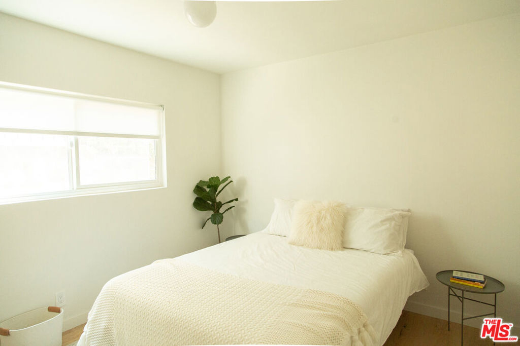 3363 N Andrita Street - Photo 9