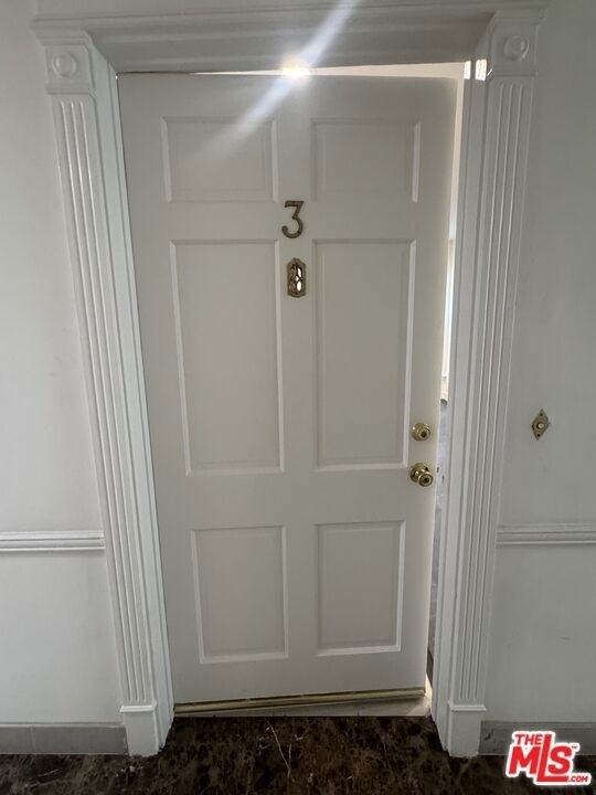 133 S Crescent Drive - Photo 4