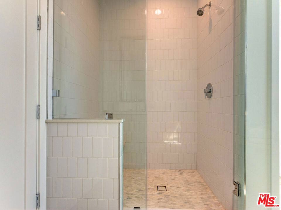 1625 S Wooster Street - Photo 15