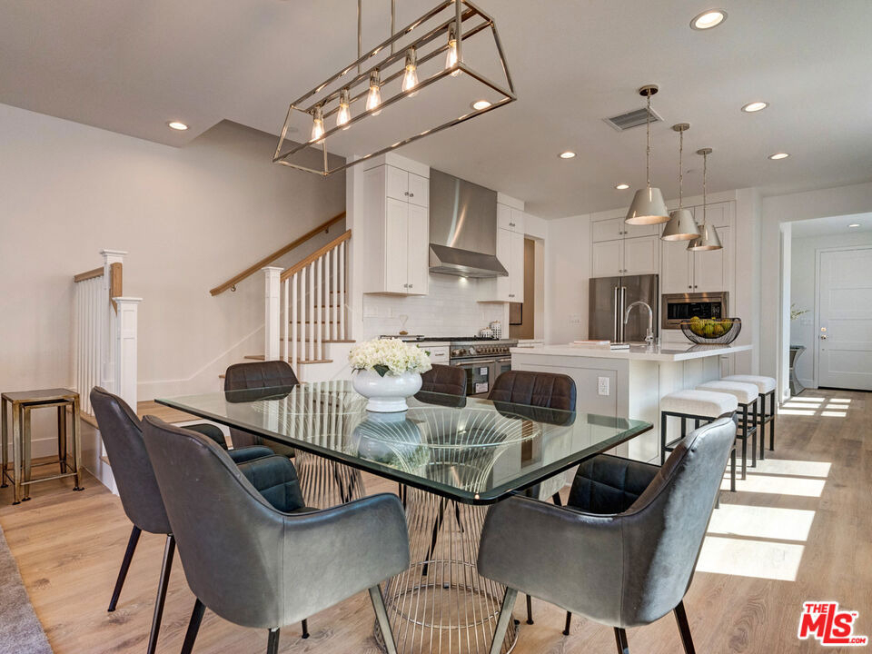 1625 S Wooster Street - Photo 4
