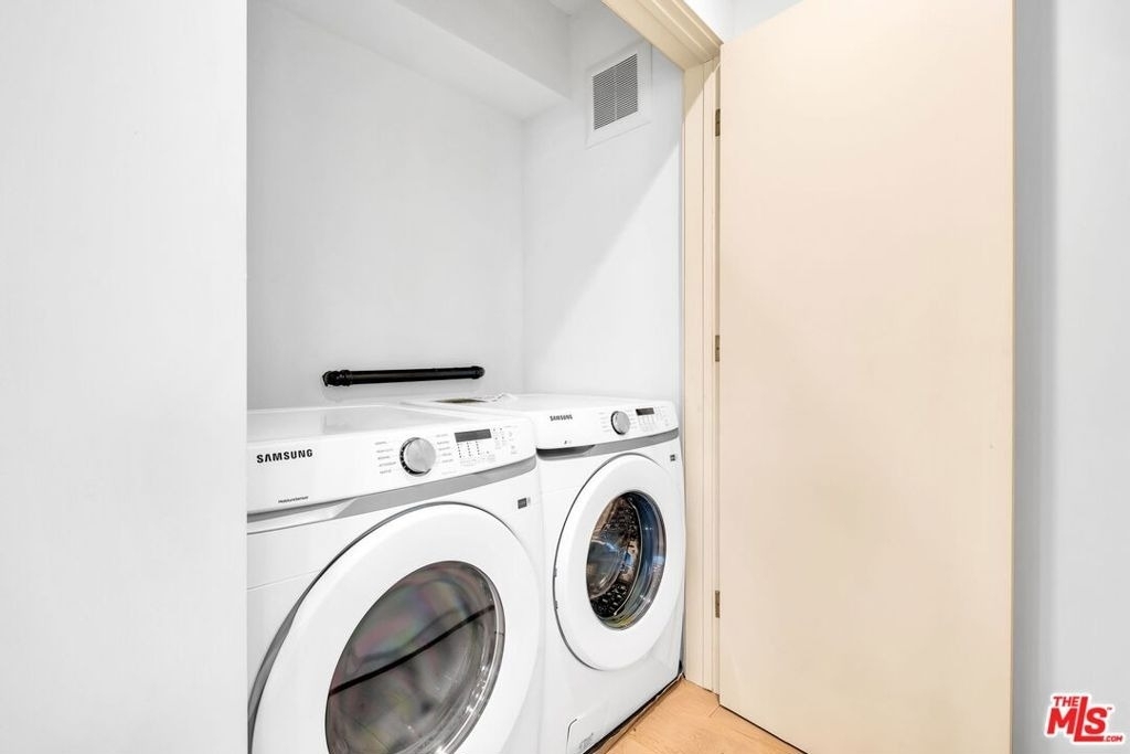 611 Broadway Street - Photo 14