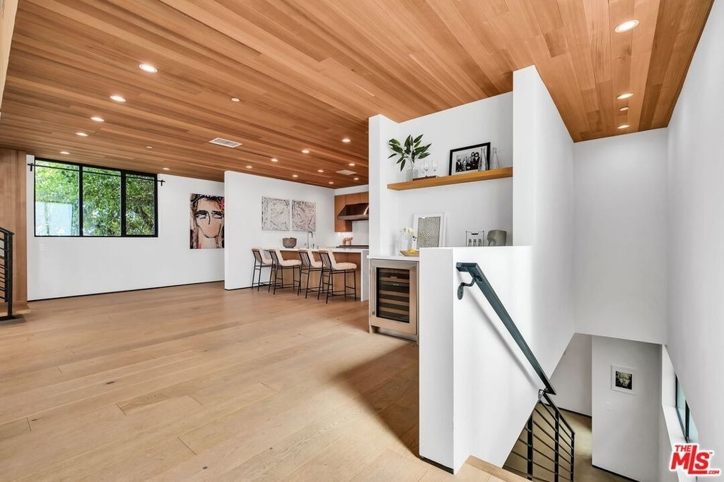 611 Broadway Street - Photo 13