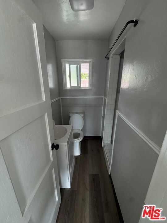 6111 Greenwood Avenue - Photo 5