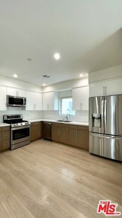 5222 Satsuma Avenue - Photo 10