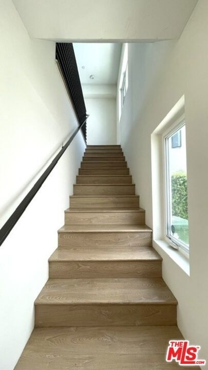 5222 Satsuma Avenue - Photo 3