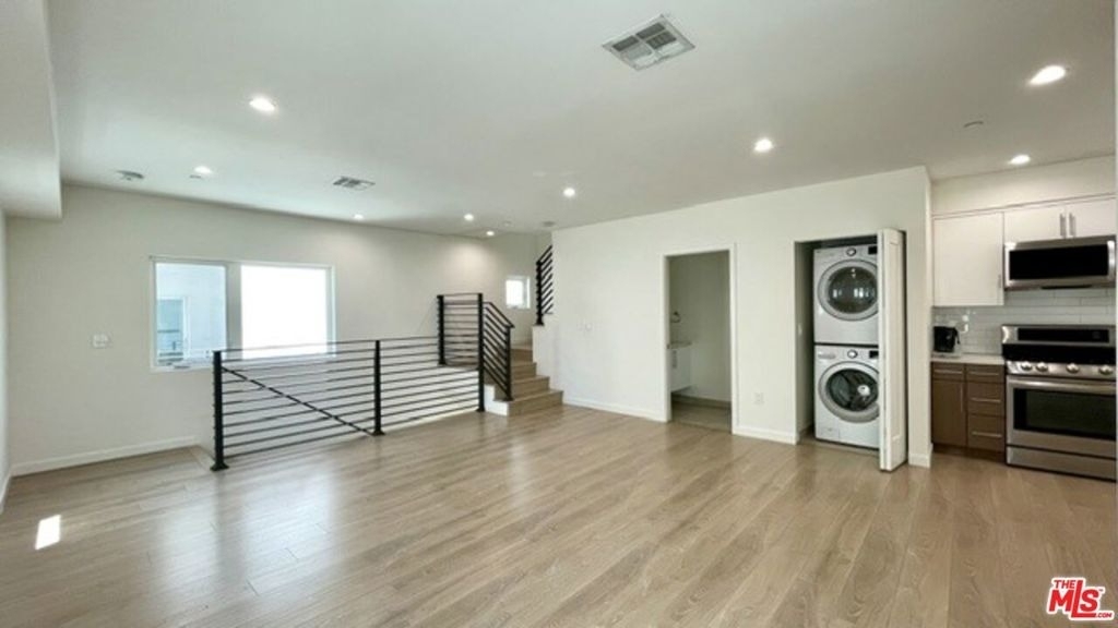 5222 Satsuma Avenue - Photo 7
