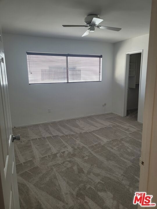 960 Larrabee Street - Photo 8