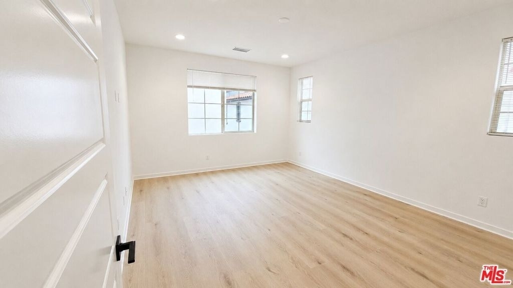 6972 Calla Lily Drive - Photo 9