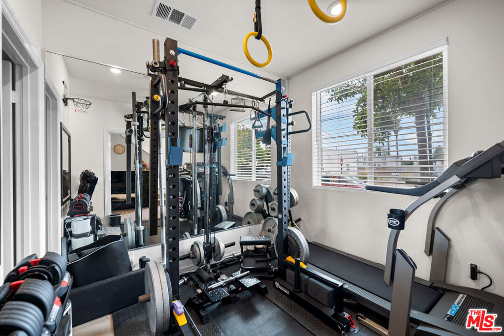 12035 Sproul Street - Photo 19