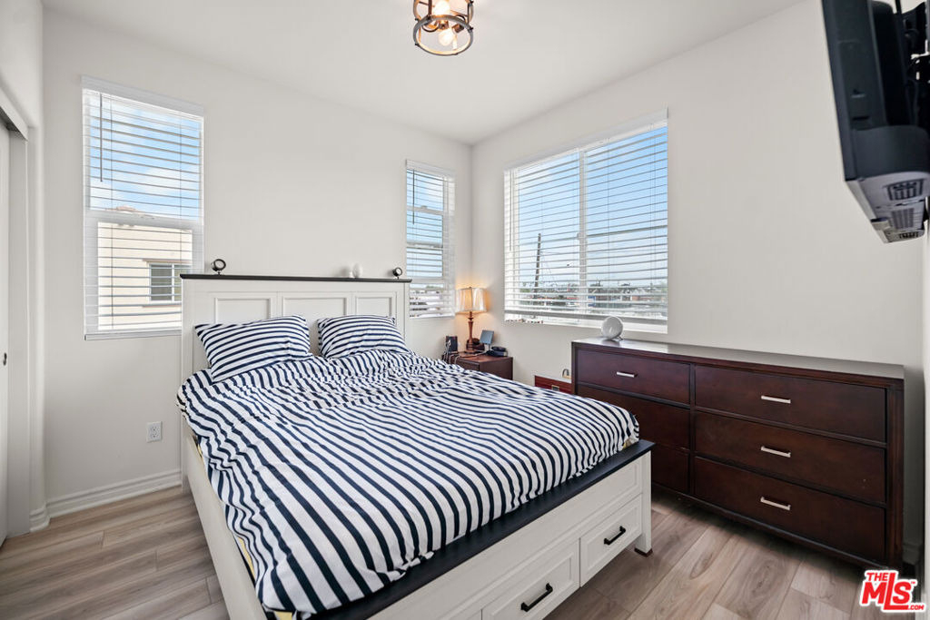 12035 Sproul Street - Photo 12