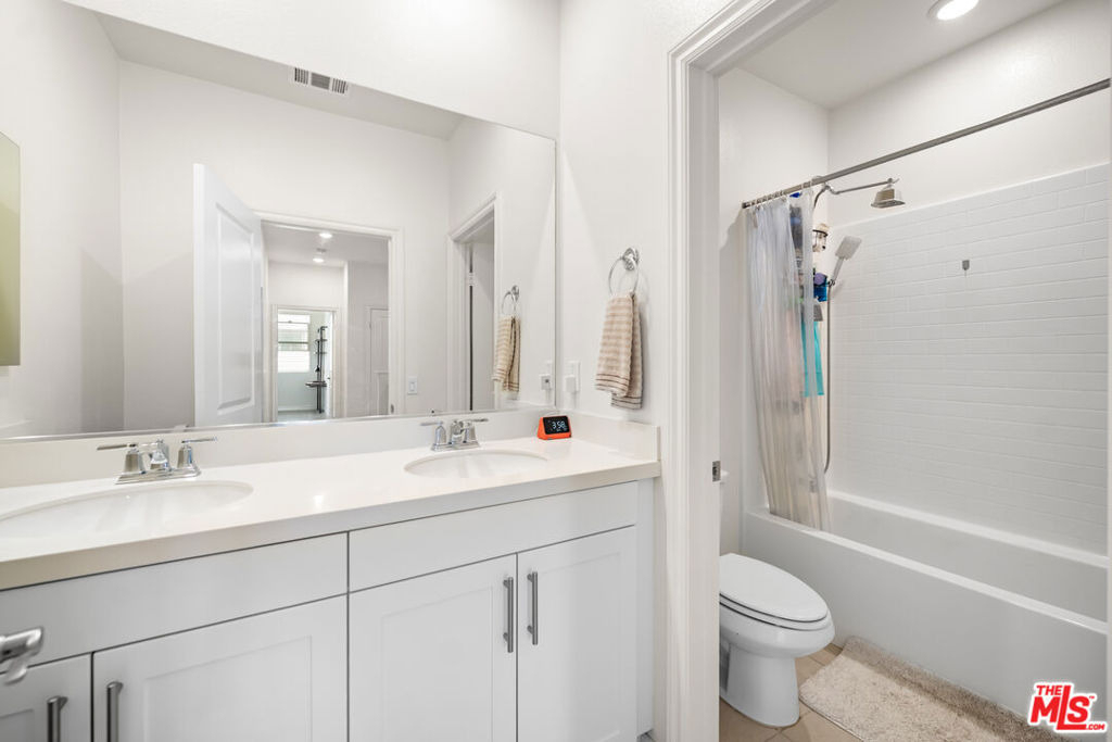 12035 Sproul Street - Photo 14