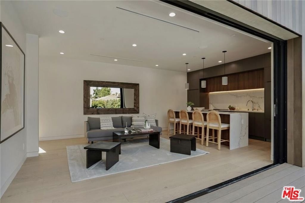 4939 Petit Avenue - Photo 51