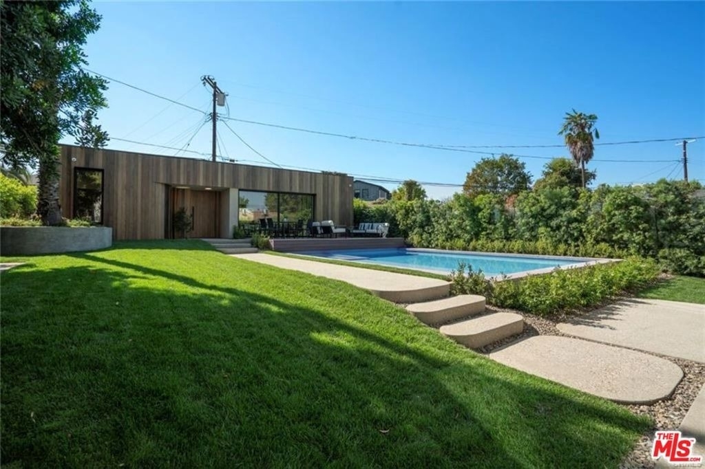 4939 Petit Avenue - Photo 46