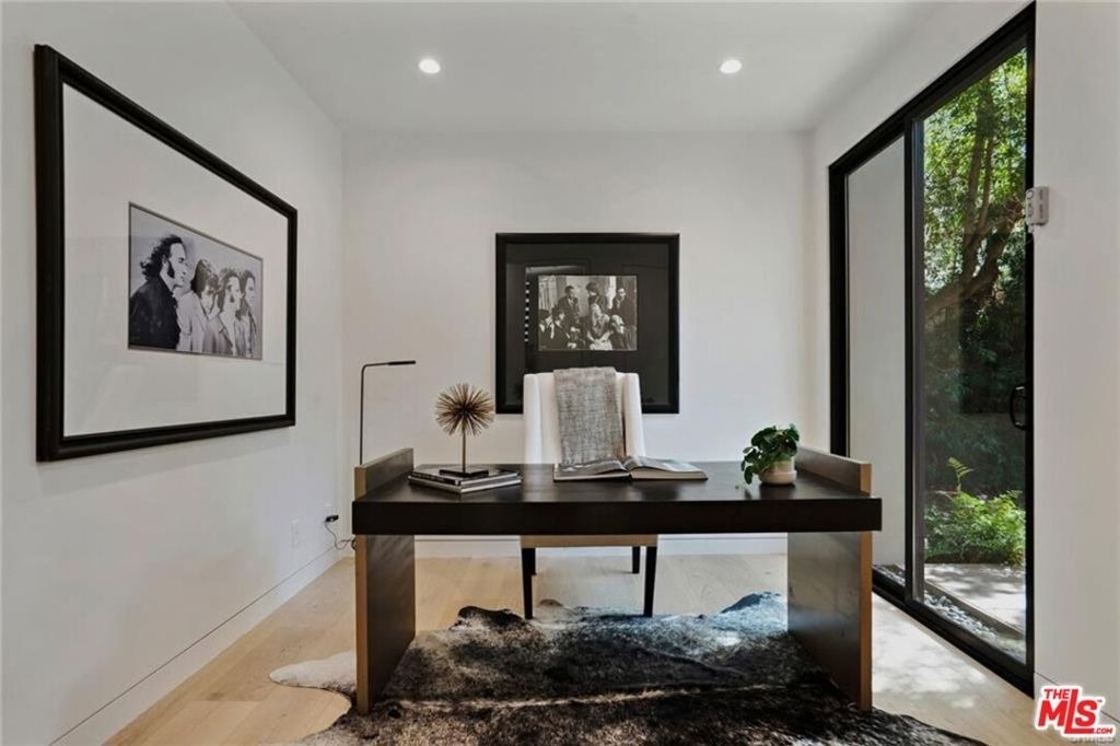 4939 Petit Avenue - Photo 41