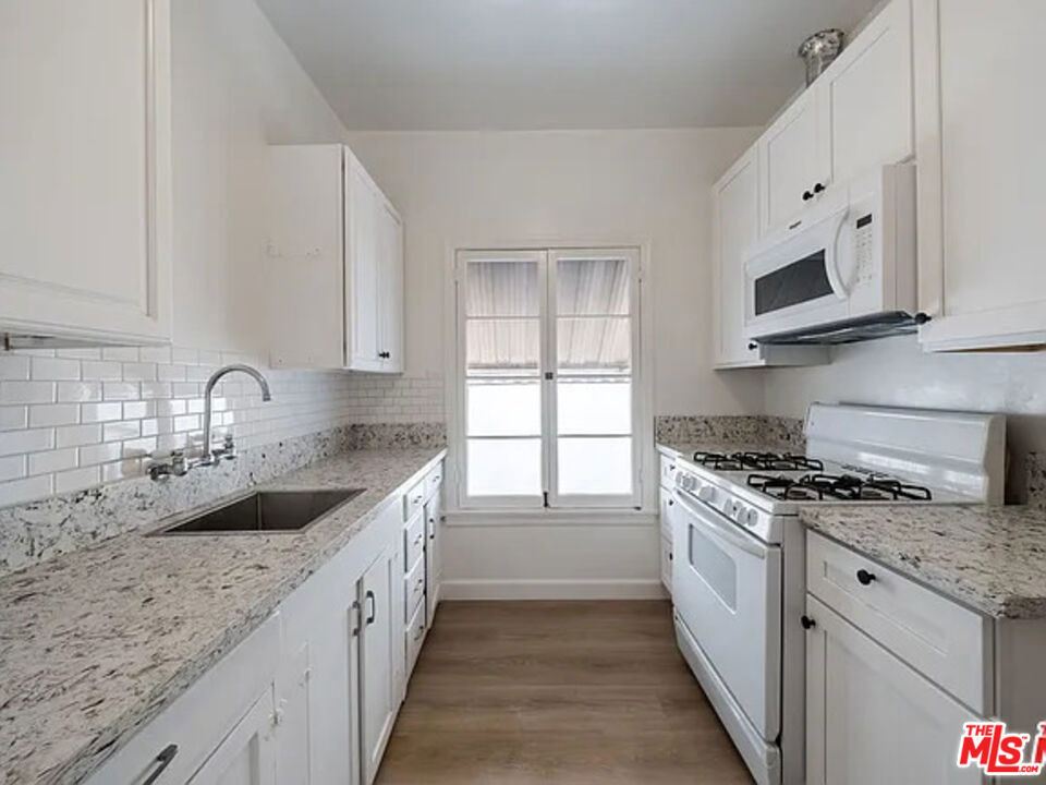 1245 S Orange Street - Photo 10