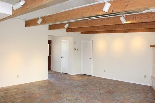 5854 Mott St - Photo 2