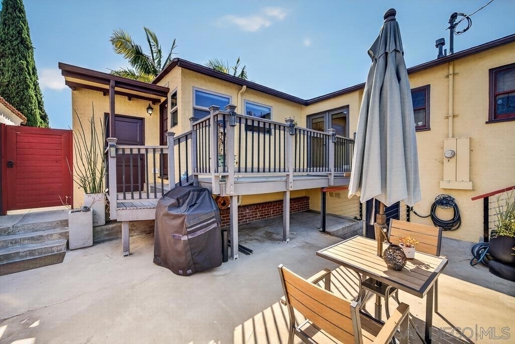 5438 Gilbert Dr - Photo 44