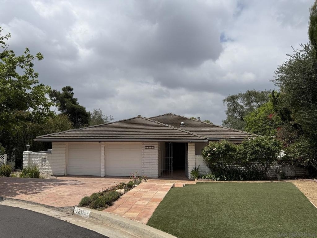 28110 Par View Court - Photo 1