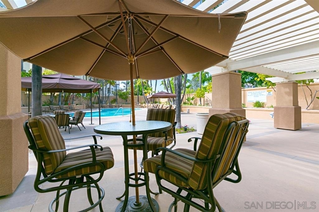 12368 Carmel Country Road - Photo 23