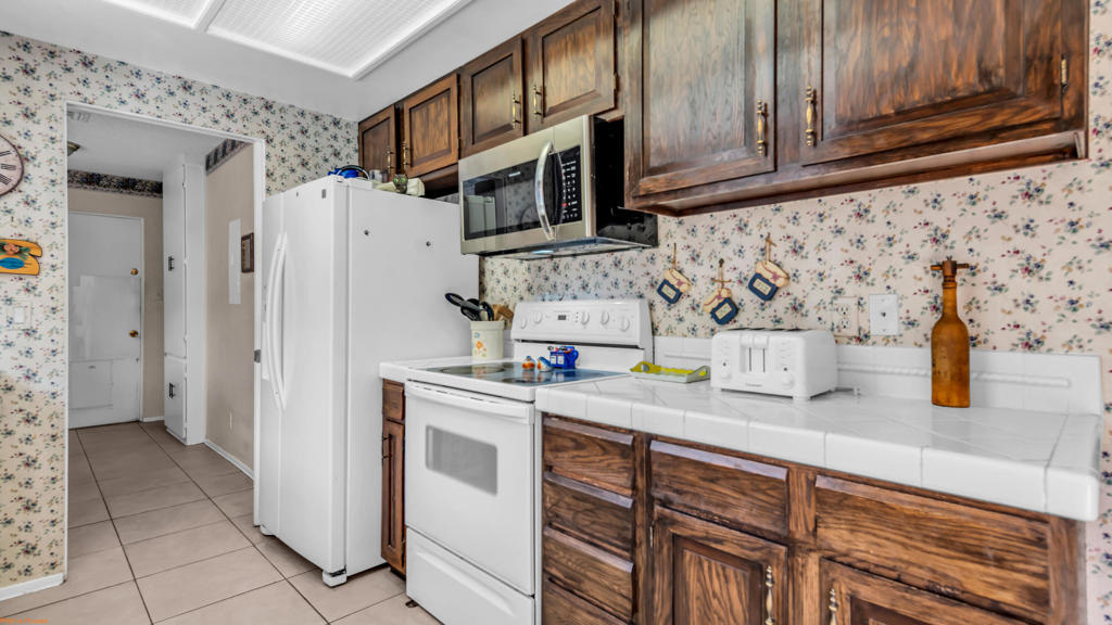 46555 Cameo Palms Drive - Photo 11