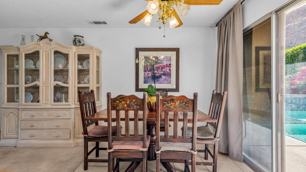 46555 Cameo Palms Drive - Photo 10