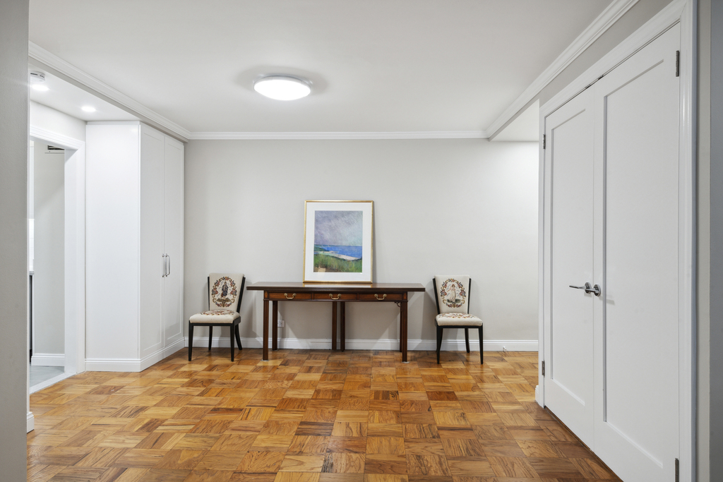 225 E 57th St - Photo 5
