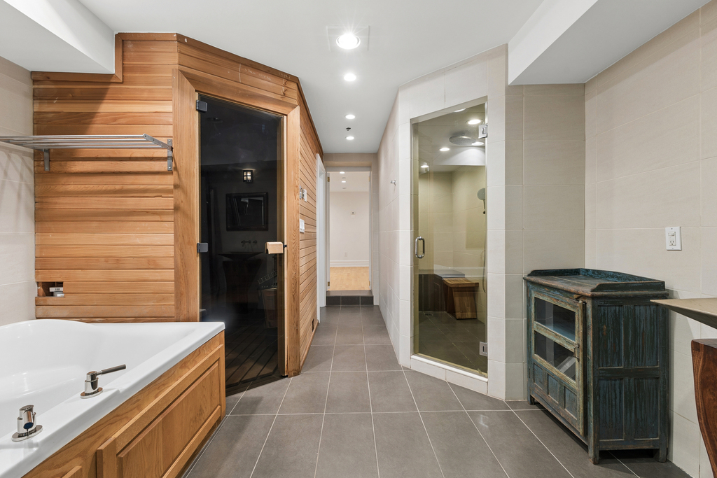 293 Pacific St - Photo 7