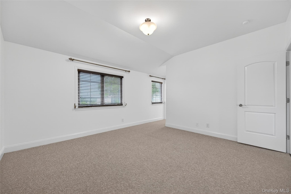 8 Lee Gray Court - Photo 18